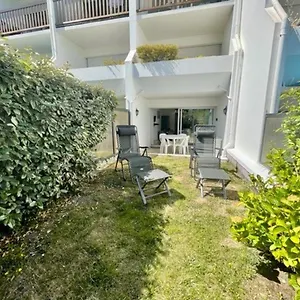 Appartement Quiberon, 2 Pièces, 4 Personnes - Fr-1-478-225, Quiberon
